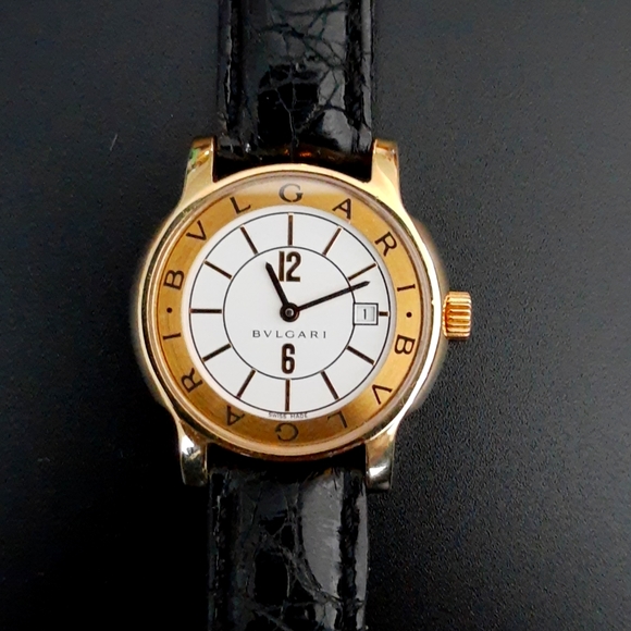 Beautiful women's bvlgari 18 karat gold watch - Picture 1 of 13